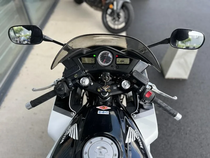 VFR 800 VTEC