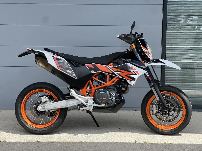 690 SMC R