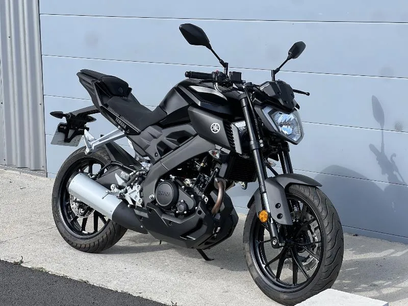 MT125 ABS