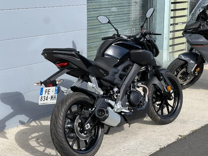 MT125 ABS