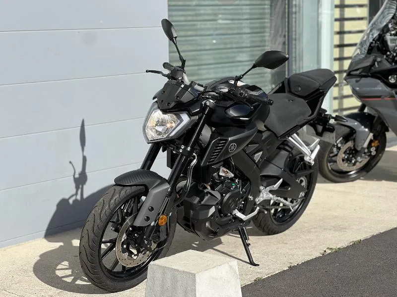 MT125 ABS