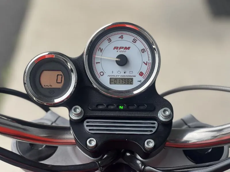 SPORTSTER XR1200