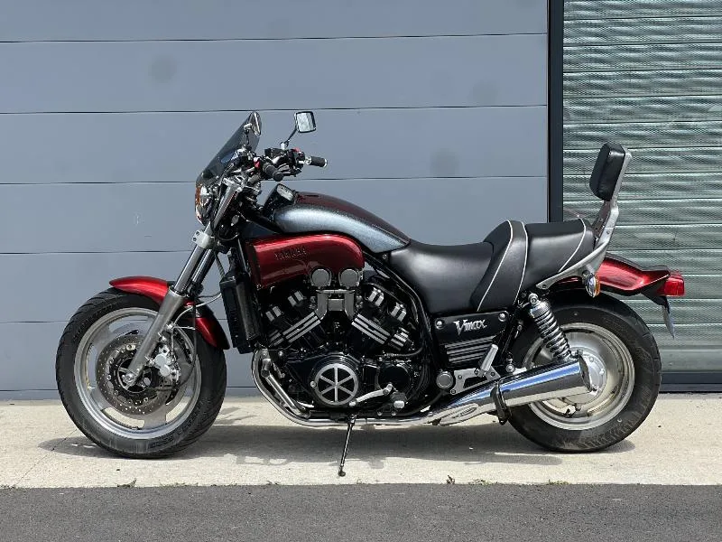 VMAX 1200