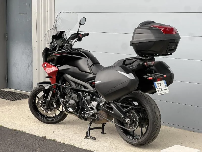 TRACER 900
