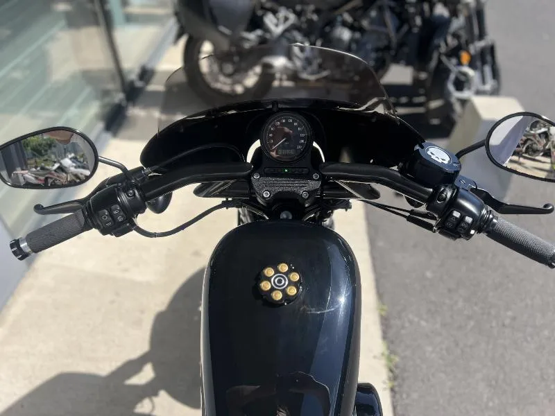 SPORTSTER 883 ABS