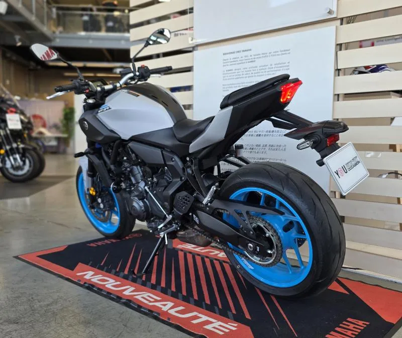 MT07 