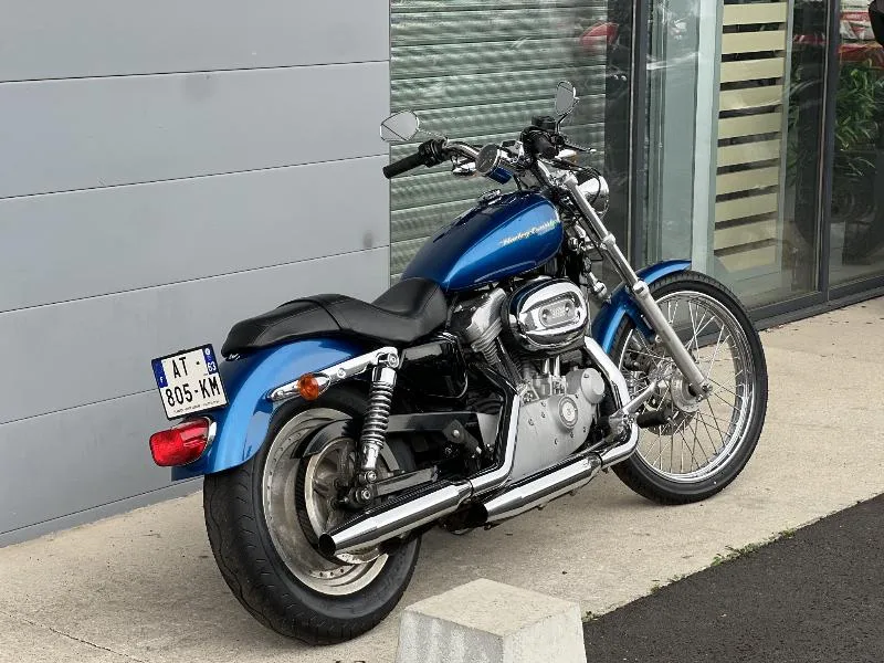 SPORTSTER 883