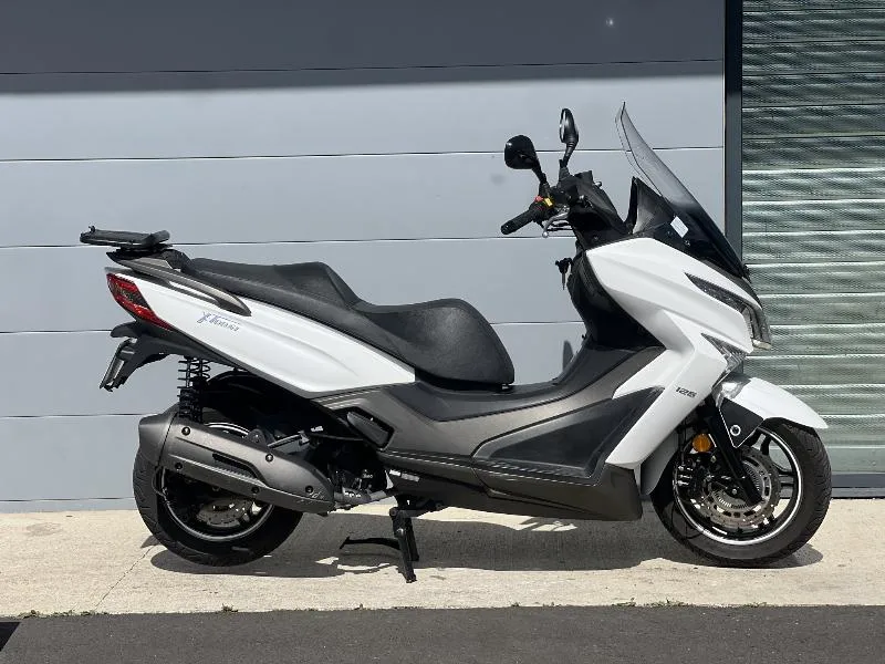 X.TOWN 125