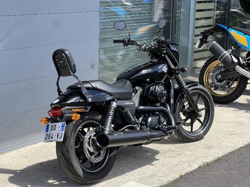 STREET 750