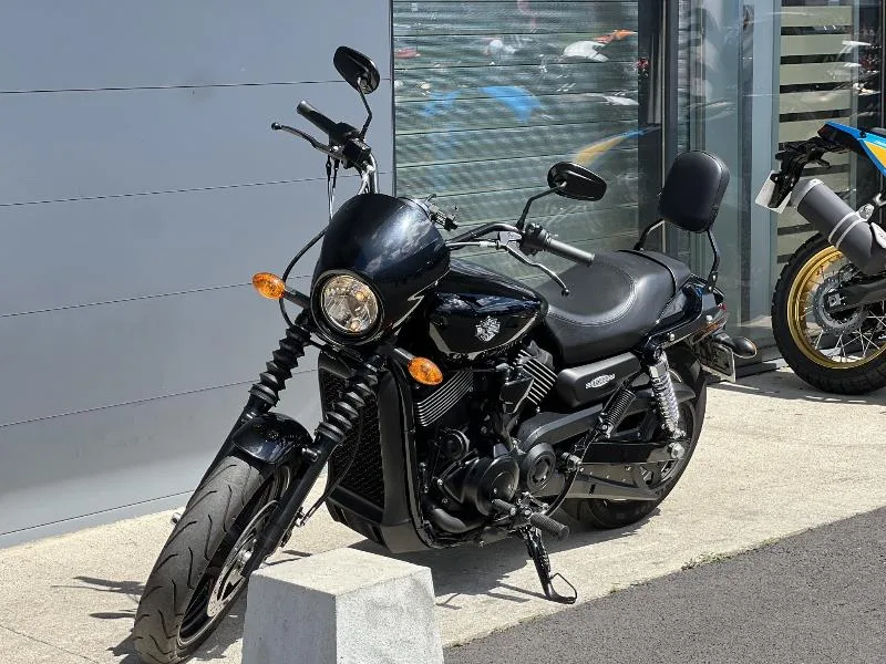 STREET 750