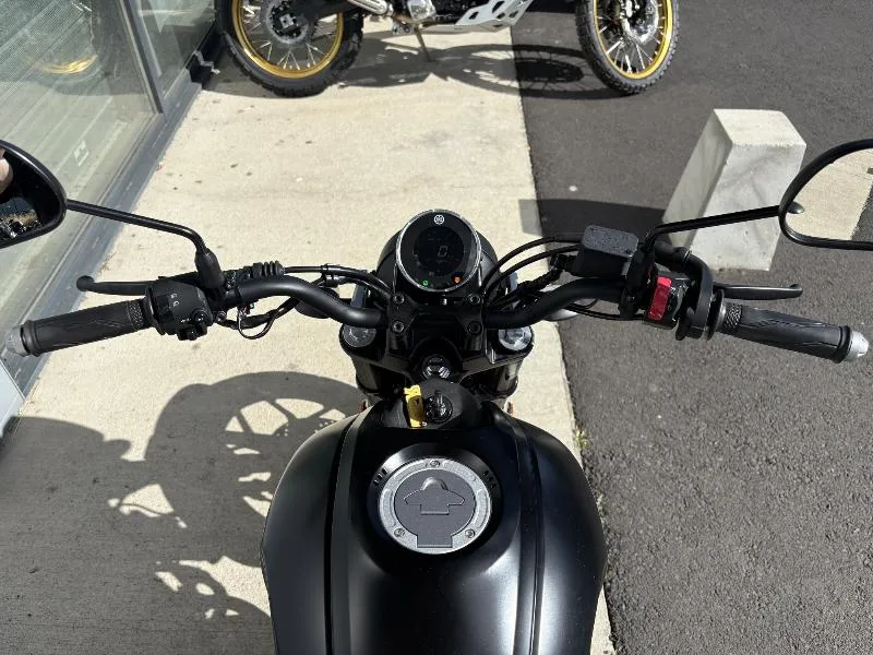 XSR 125
