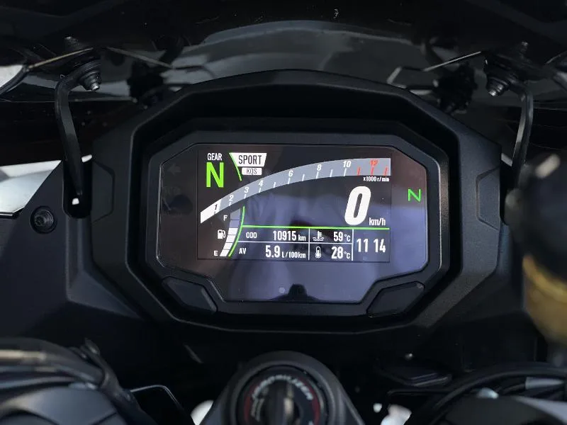 NINJA 1000 SX