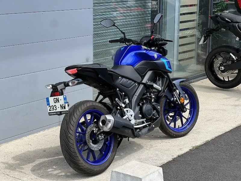 MT125 ABS