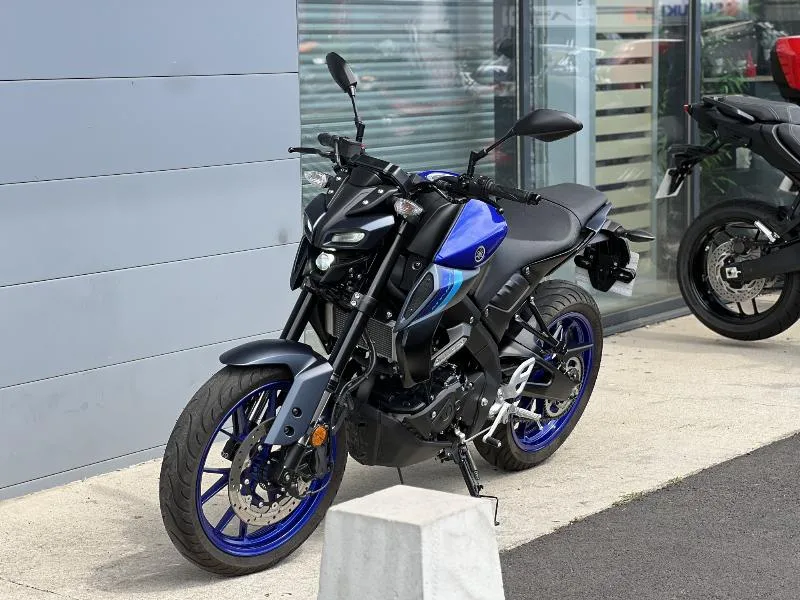 MT125 ABS