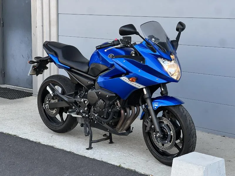 XJ6F DIVERSION