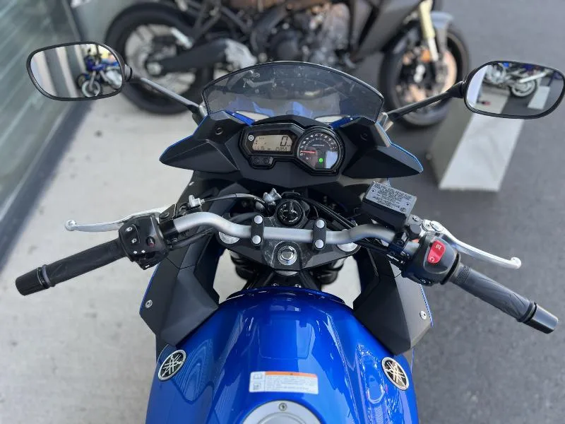 XJ6F DIVERSION