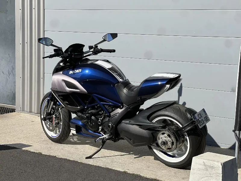 DIAVEL