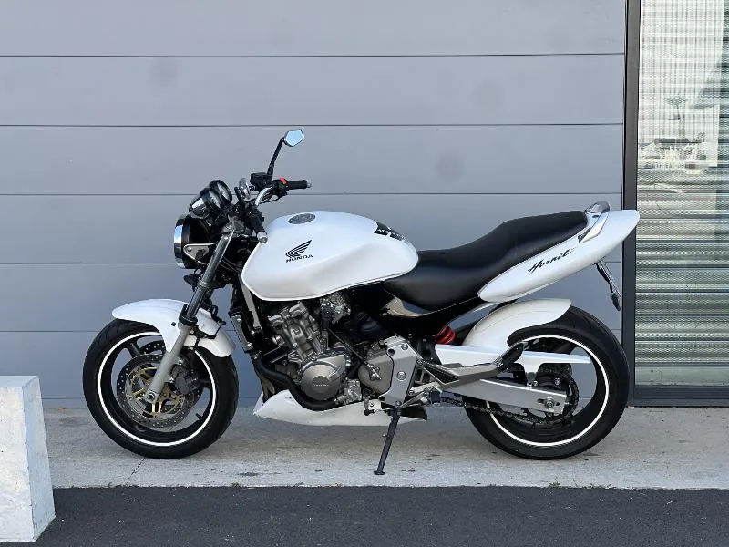CB 600 F HORNET
