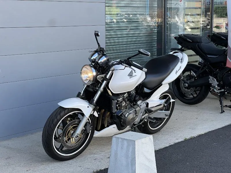 CB 600 F HORNET