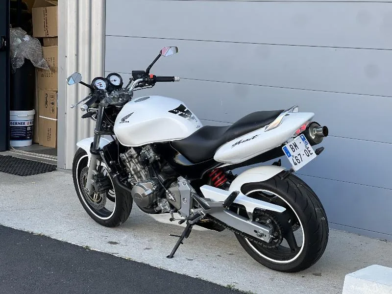 CB 600 F HORNET