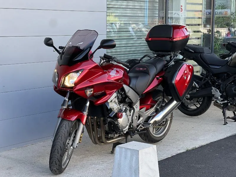 CBF 1000 F