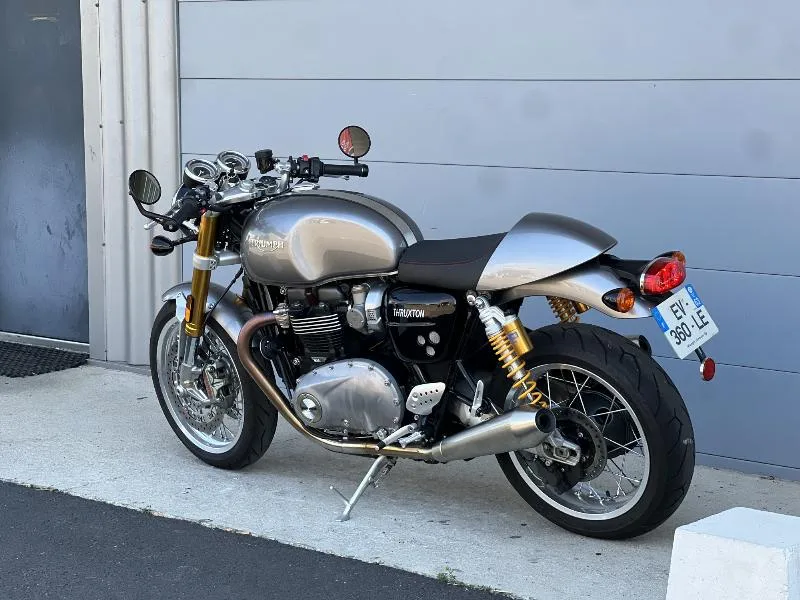 THRUXTON 1200 R