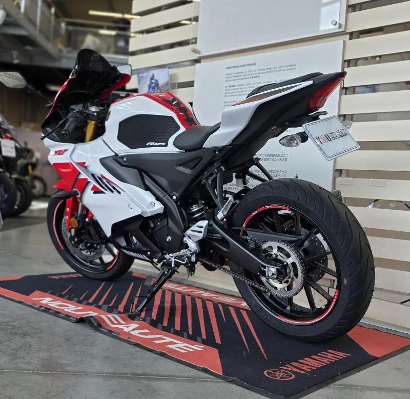 YZFR125 70th ANNIVERSARY