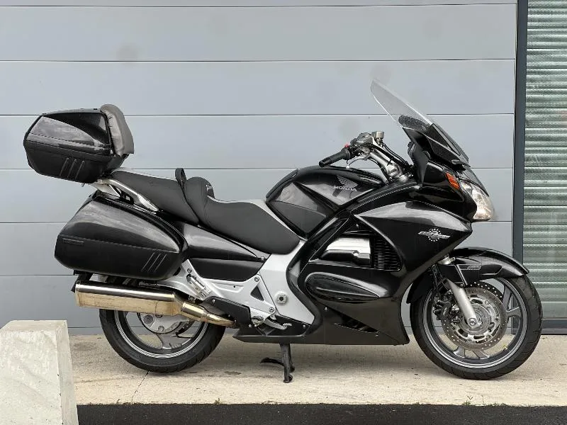 ST 1300 PAN EUROPEAN 2010