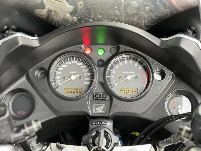 CBF 1000 F