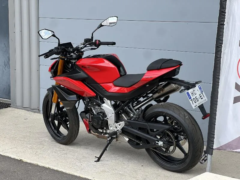 125 STREET STEALTH