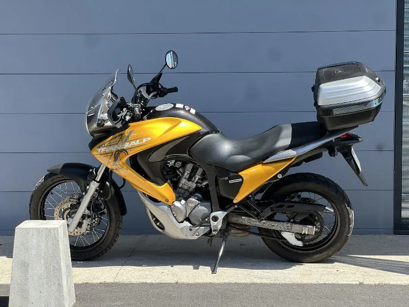 TRANSALP 700 ABS