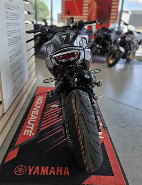 MT09