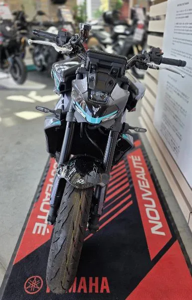MT09