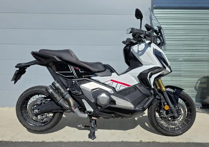 XADV 750 DCT