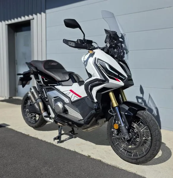 XADV 750 DCT