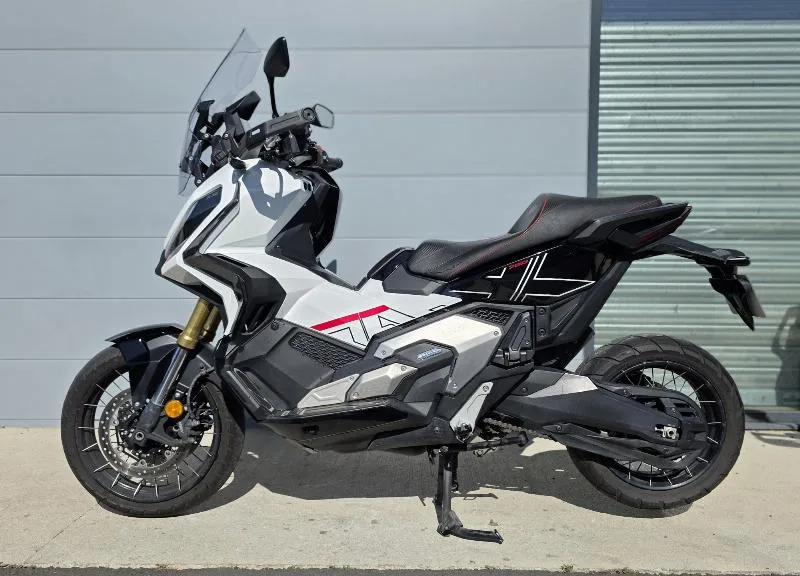 XADV 750 DCT