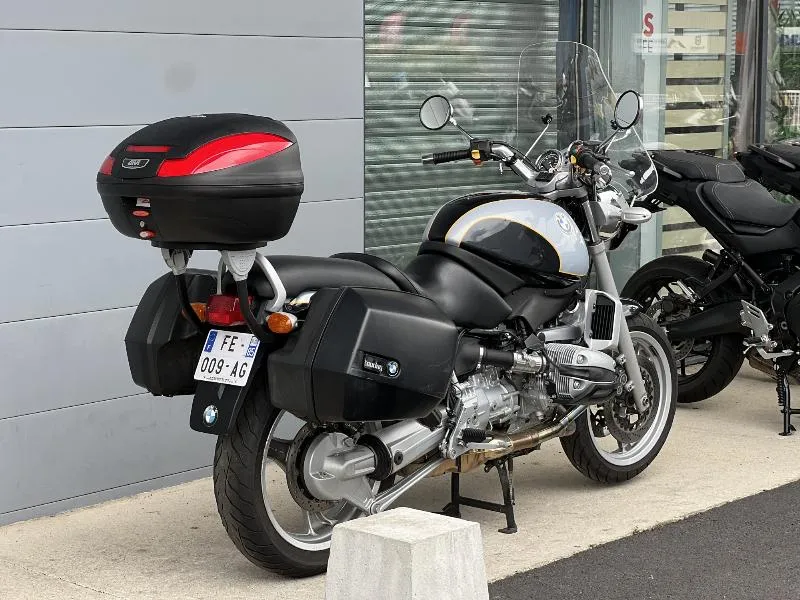 R 850 R