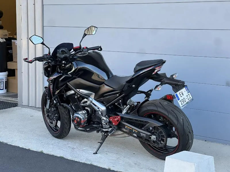 Z 900