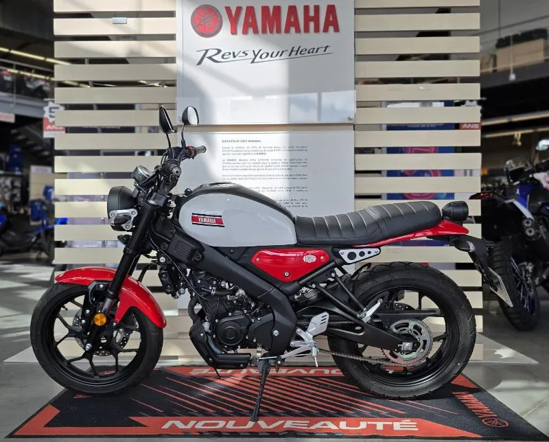 XSR 125