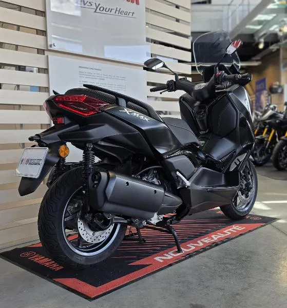 XMAX 300 Tech Max