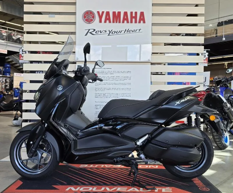 XMAX 300 Tech Max
