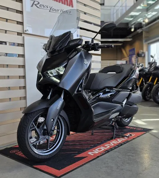 XMAX 300 Tech Max