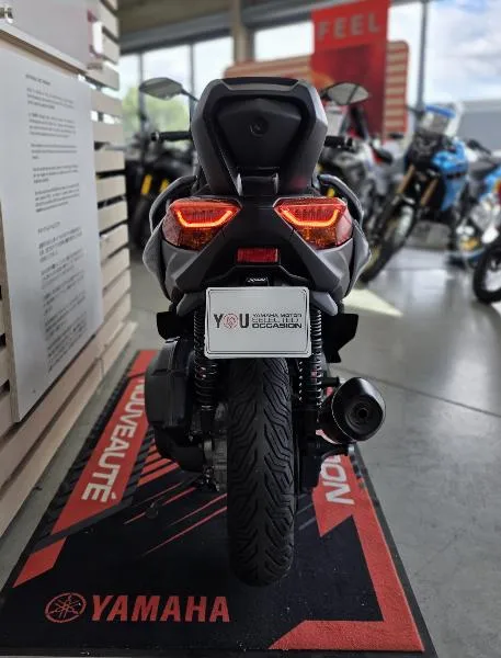 XMAX 125 TECH MAX