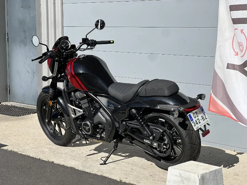 CALIBRO CUSTOM 700