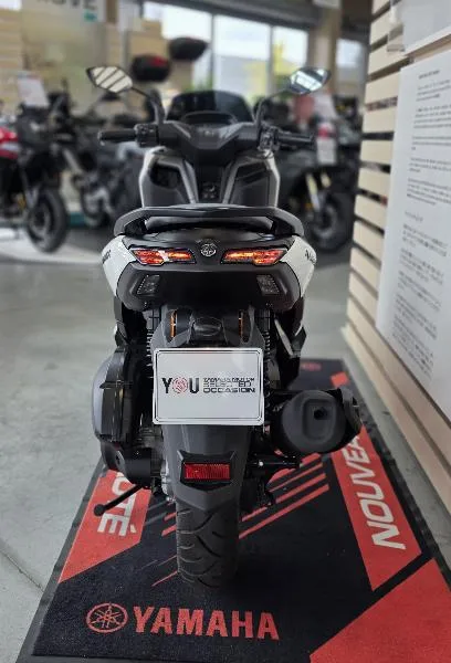 NMAX 125