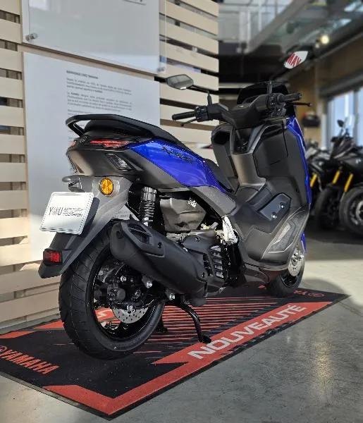 NMAX 125