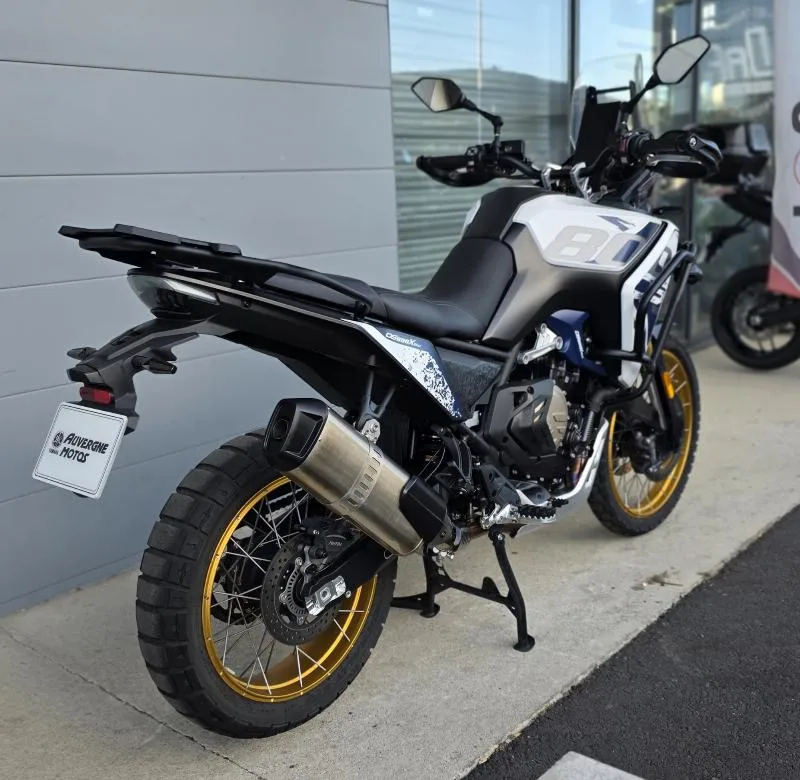 DS 800 X RALLY