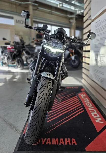V7 SPORT 850