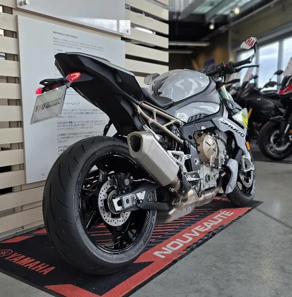 S 1000 R