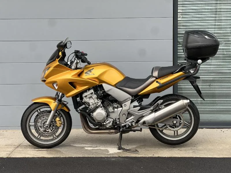CBF 1000